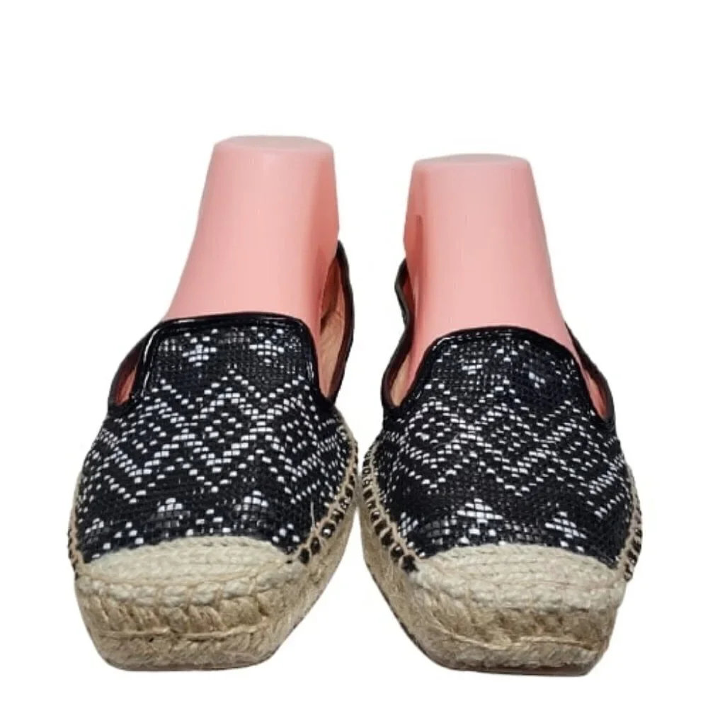 Nine West Beachinit Black Chevron Slip-On Flats